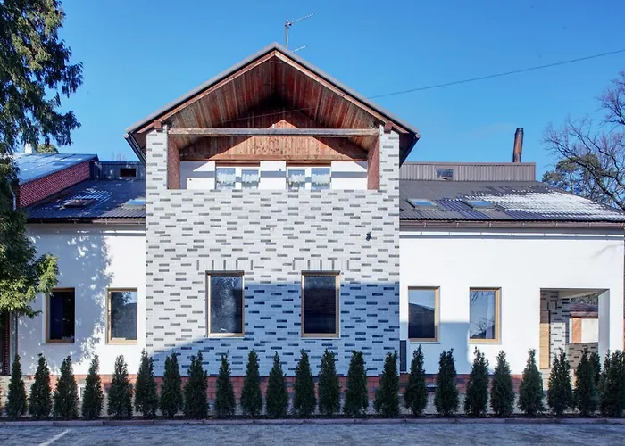 Готель Valentyna